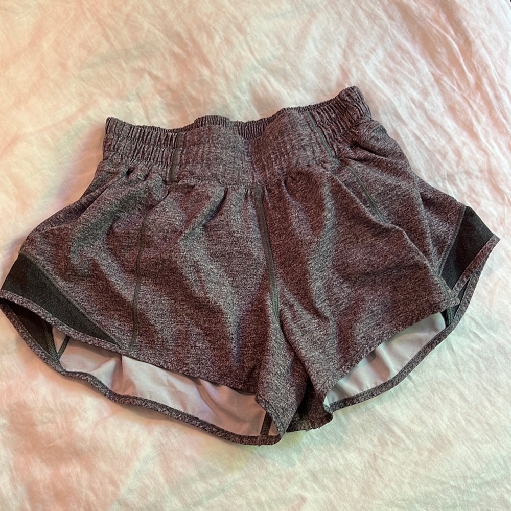 Hottyhot lululemon shorts size 2